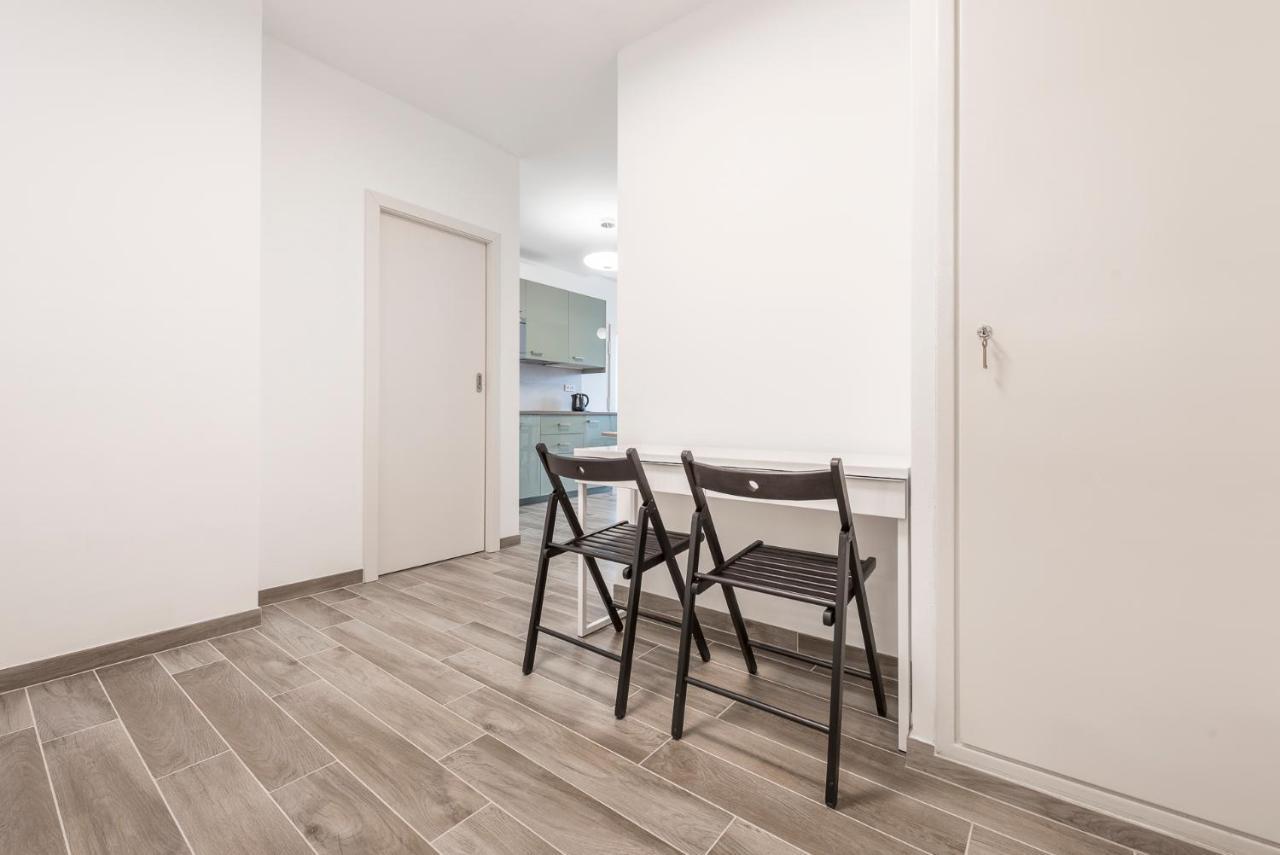 Merkur Apartments プラハ エクステリア 写真