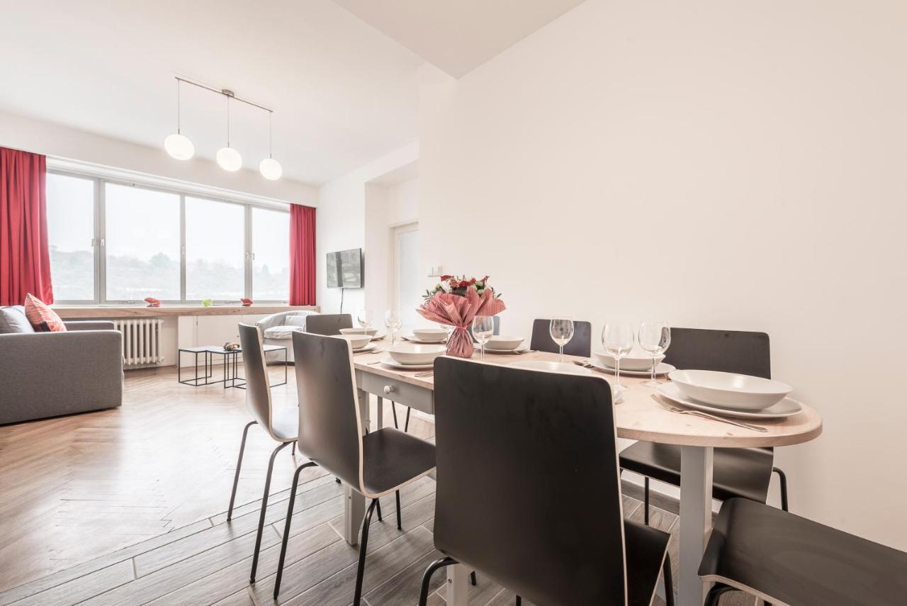 Merkur Apartments プラハ エクステリア 写真