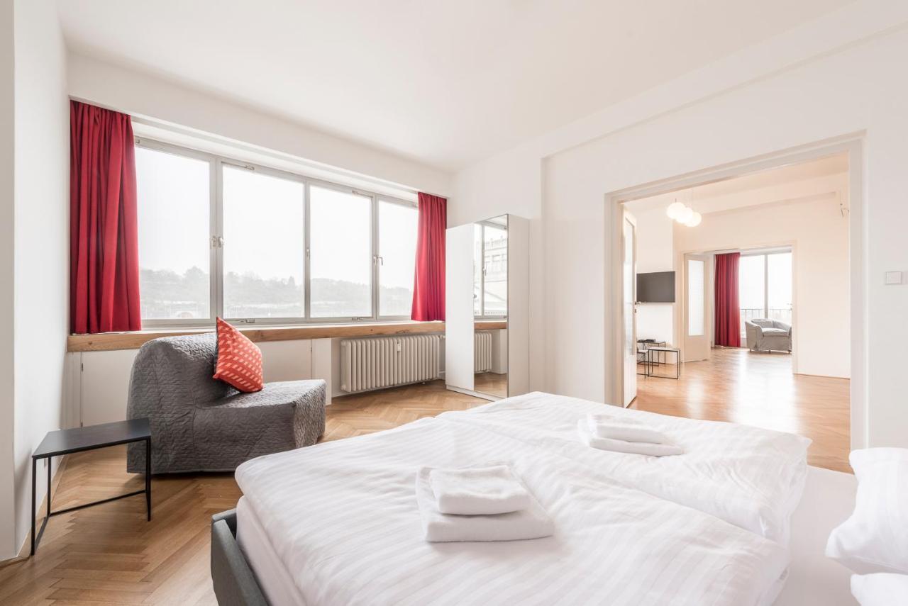 Merkur Apartments プラハ エクステリア 写真