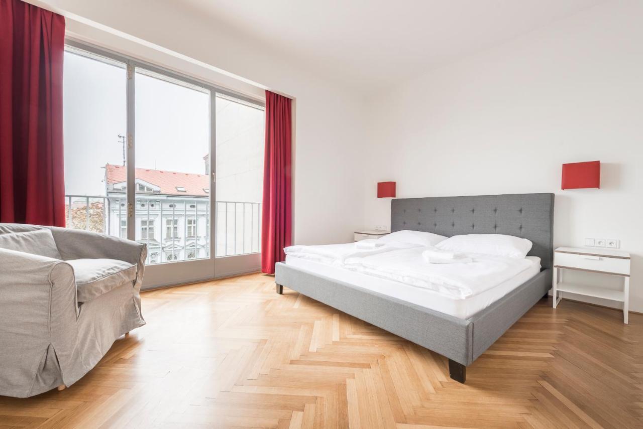 Merkur Apartments プラハ エクステリア 写真