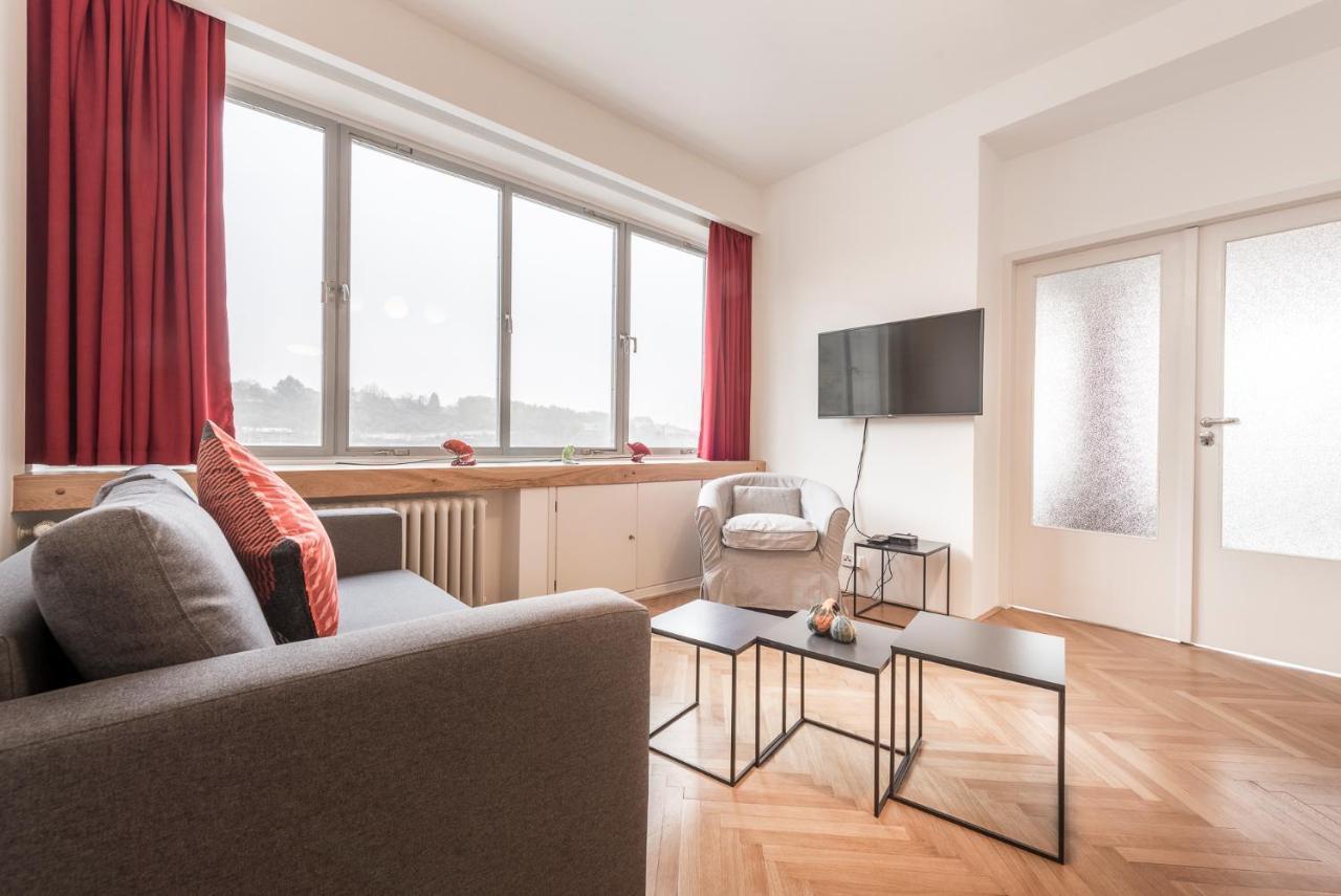Merkur Apartments プラハ エクステリア 写真